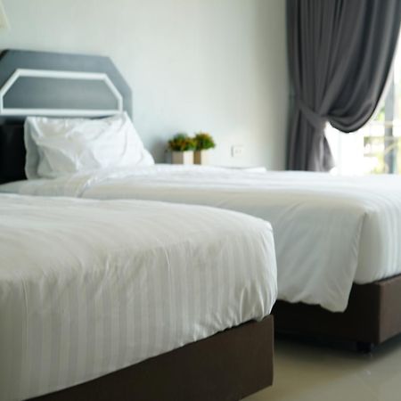 The Tung Pattaya Exterior foto